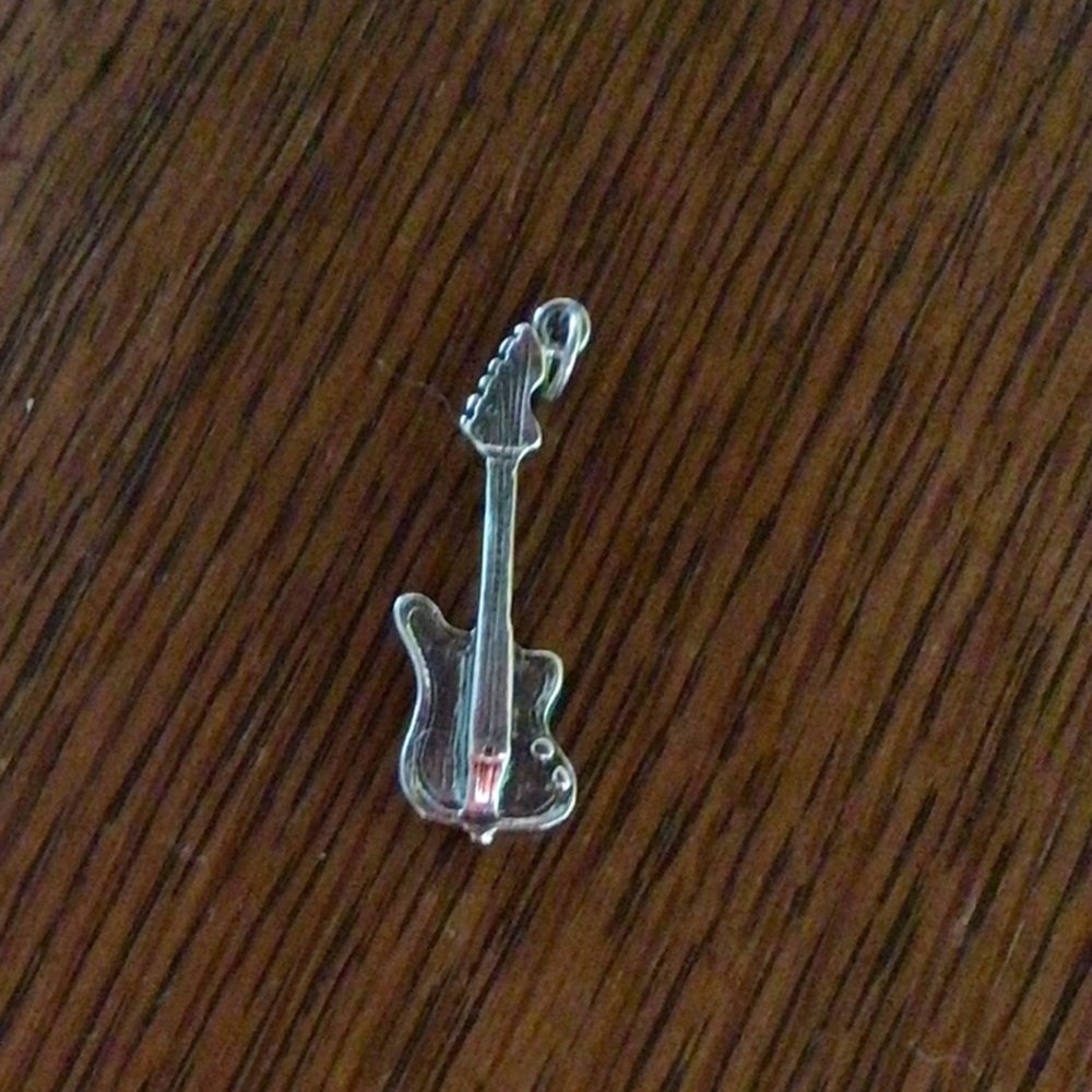 Guitar Pendant